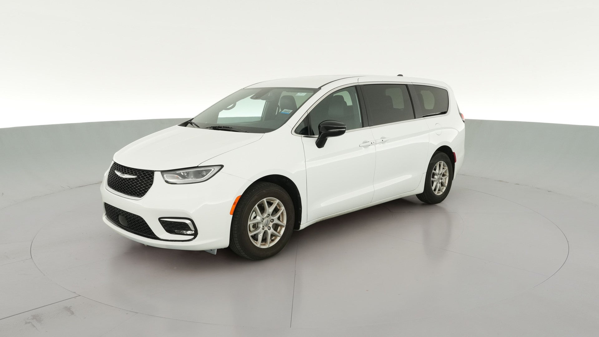 2025 Chrysler Pacifica vehicle photo