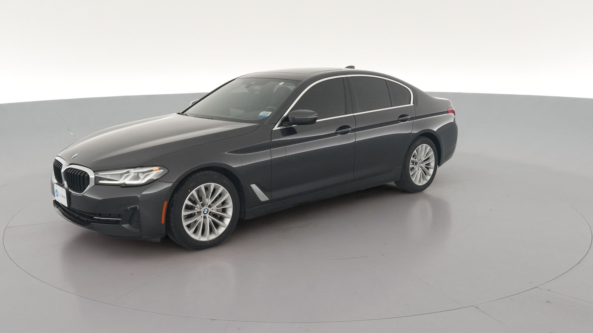 2021 BMW 5 Series vehicle photo