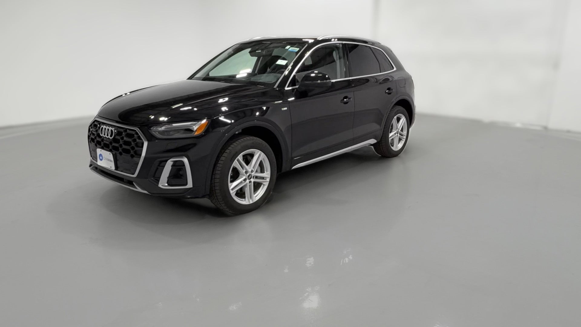 2024 Audi Q5 vehicle photo