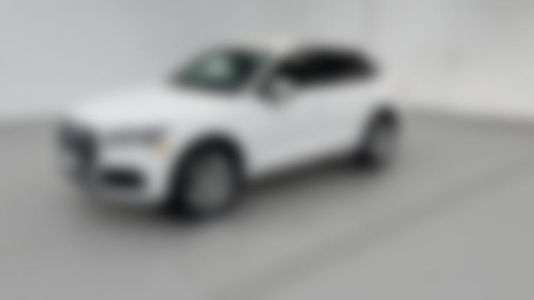 2018 Audi Q5 vehicle photo