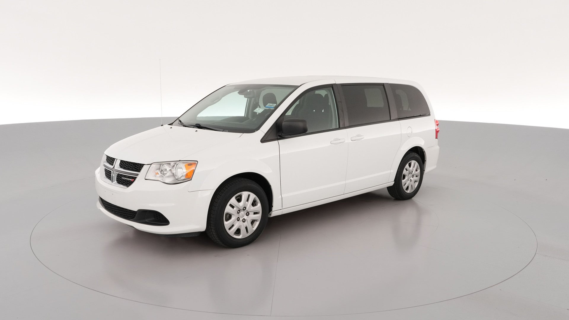 2018 Dodge Grand Caravan Passenger vehicle photo