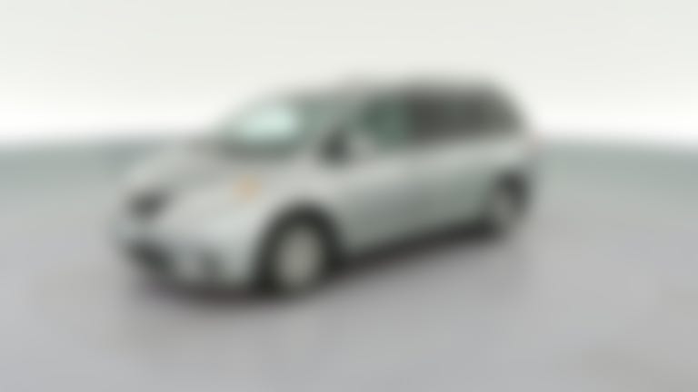 2017 Toyota Sienna vehicle photo