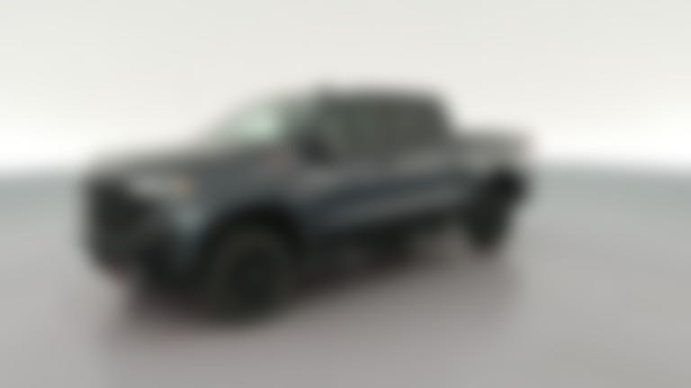 2022 Chevrolet Silverado 1500 Limited Crew Cab vehicle photo