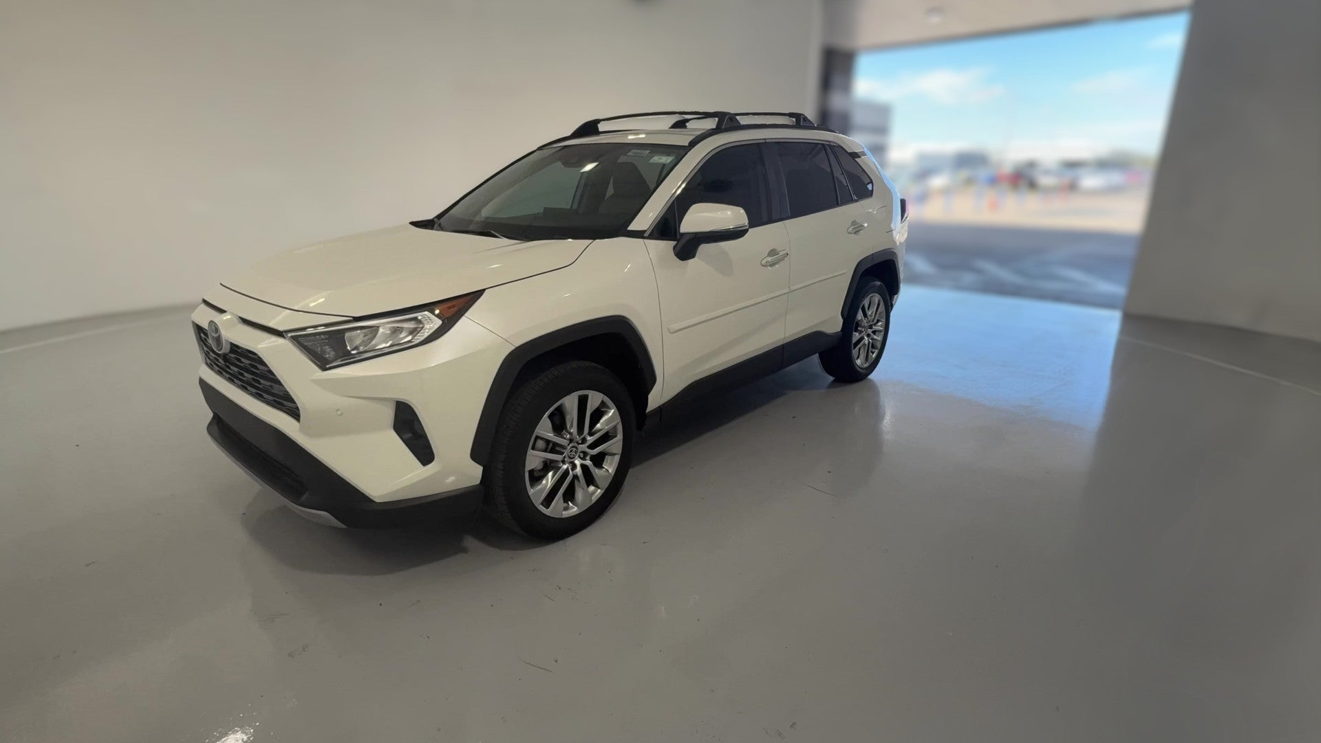 2021 Toyota RAV4 vehicle photo