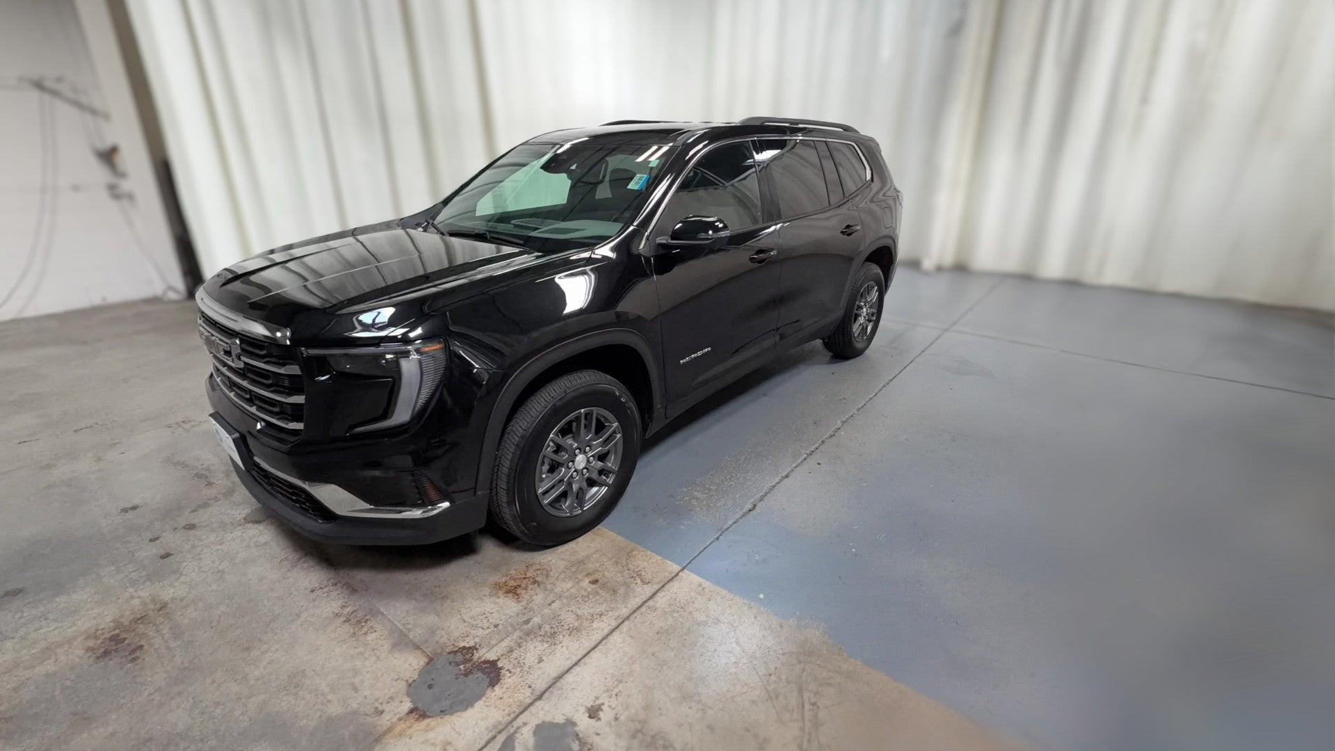 2026 GMC Acadia vehicle photo