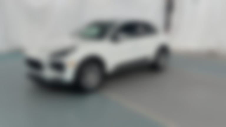 2021 Porsche Macan vehicle photo