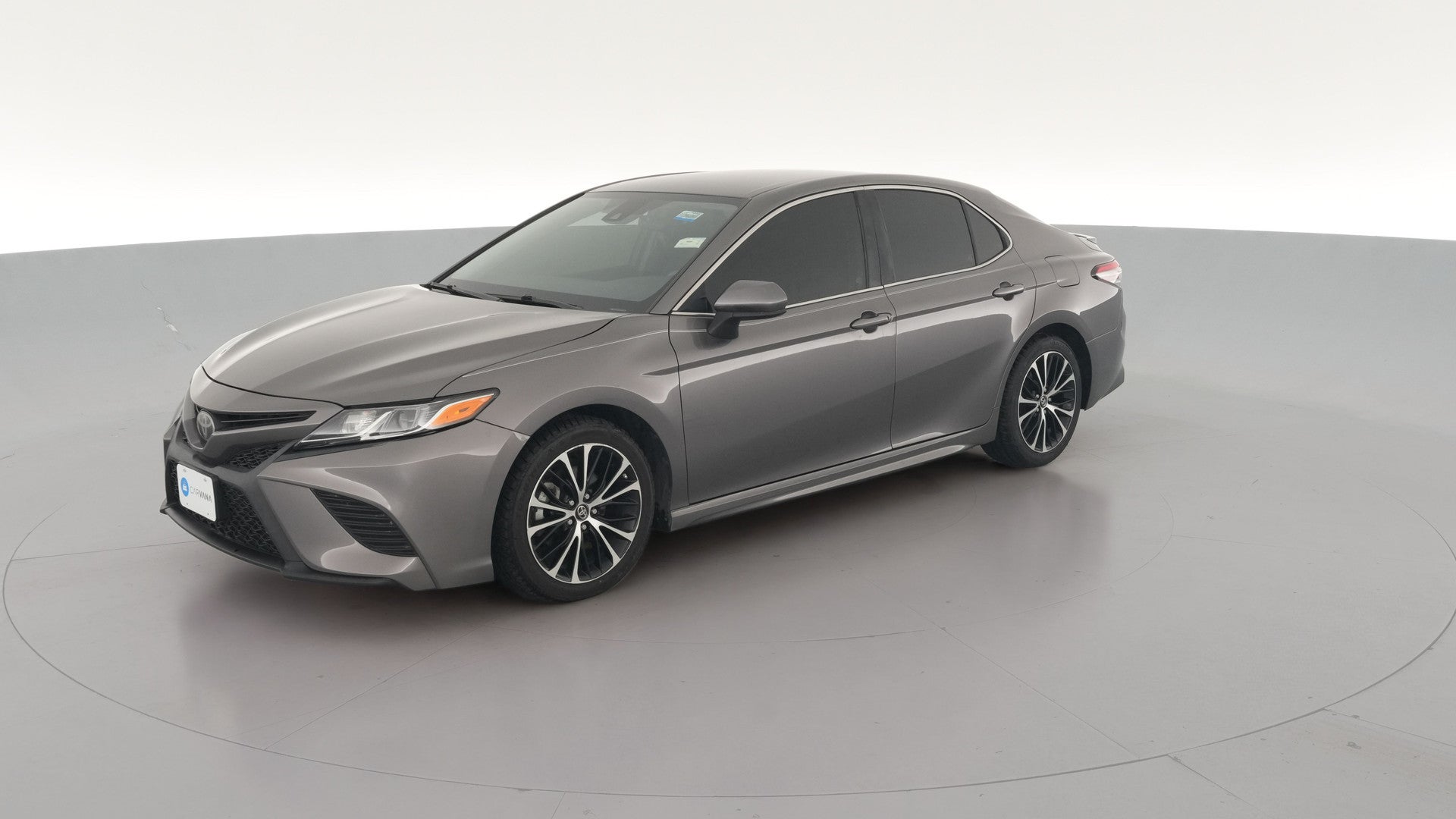 2018 Toyota Camry vehicle photo
