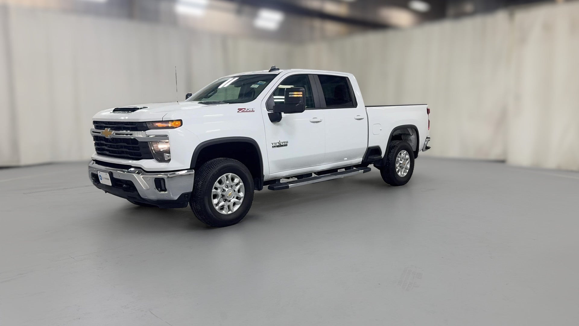 2026 Chevrolet Silverado 2500 HD Crew Cab vehicle photo