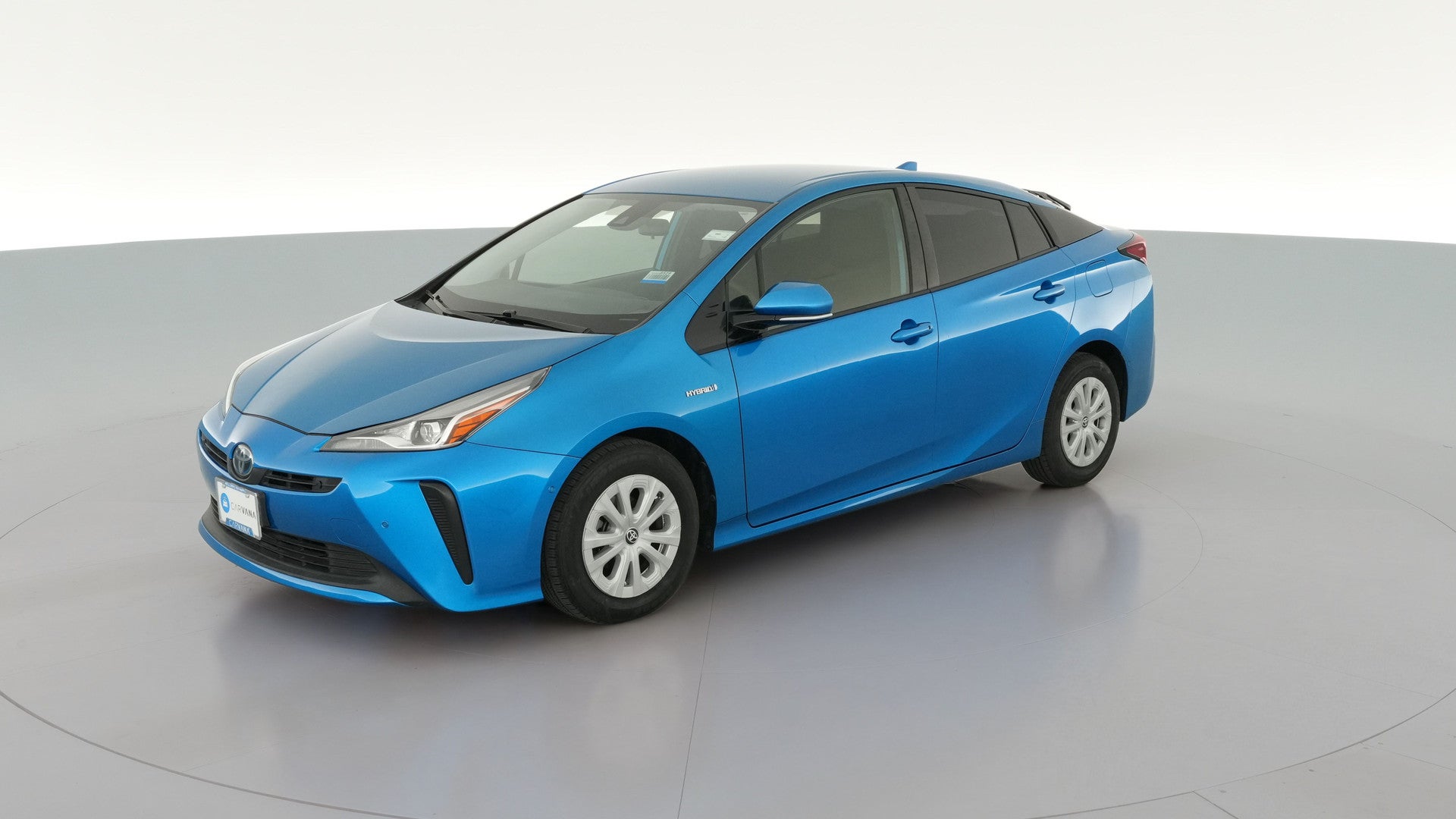 2019 Toyota Prius vehicle photo