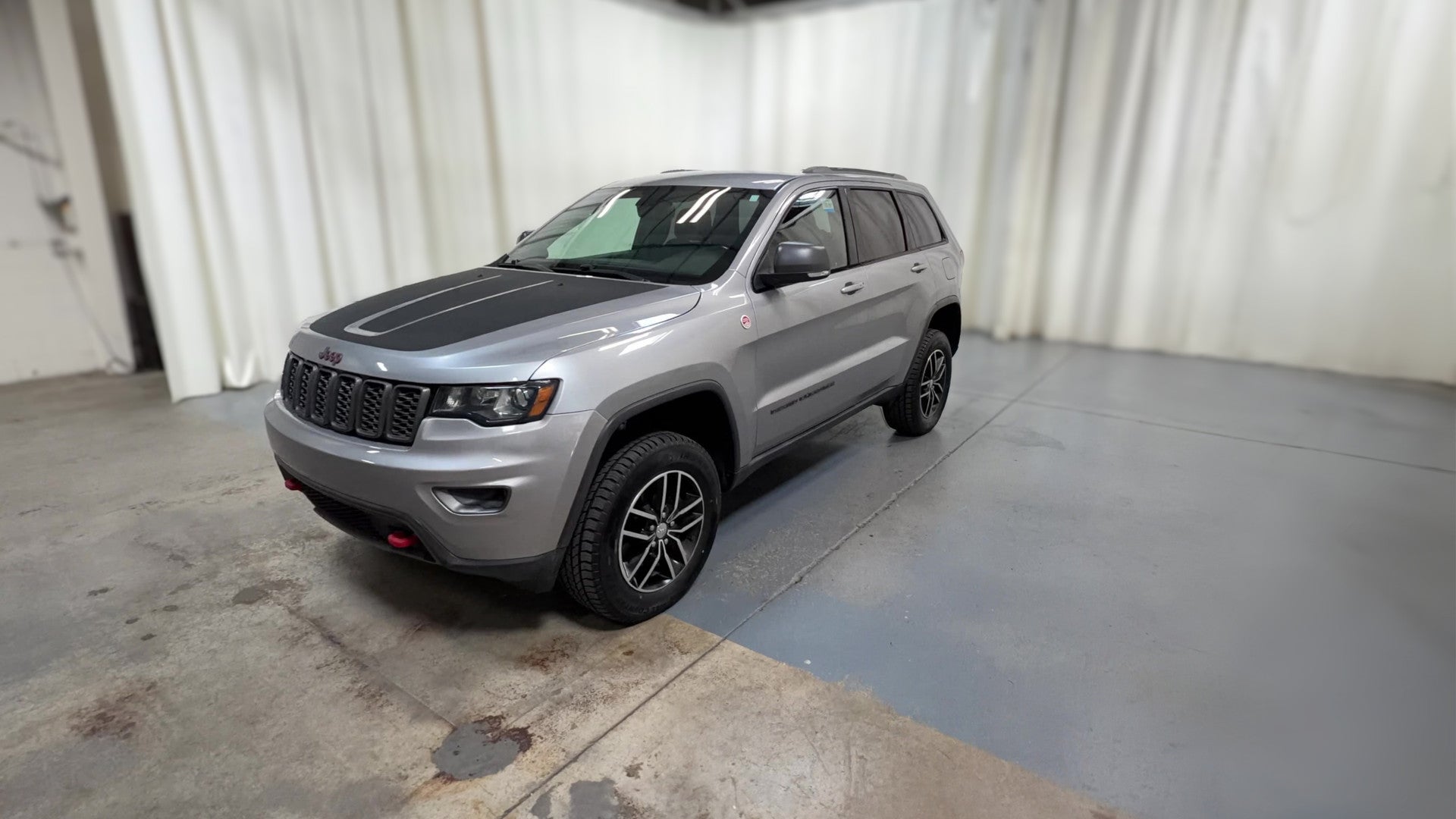 2018 Jeep Grand Cherokee vehicle photo