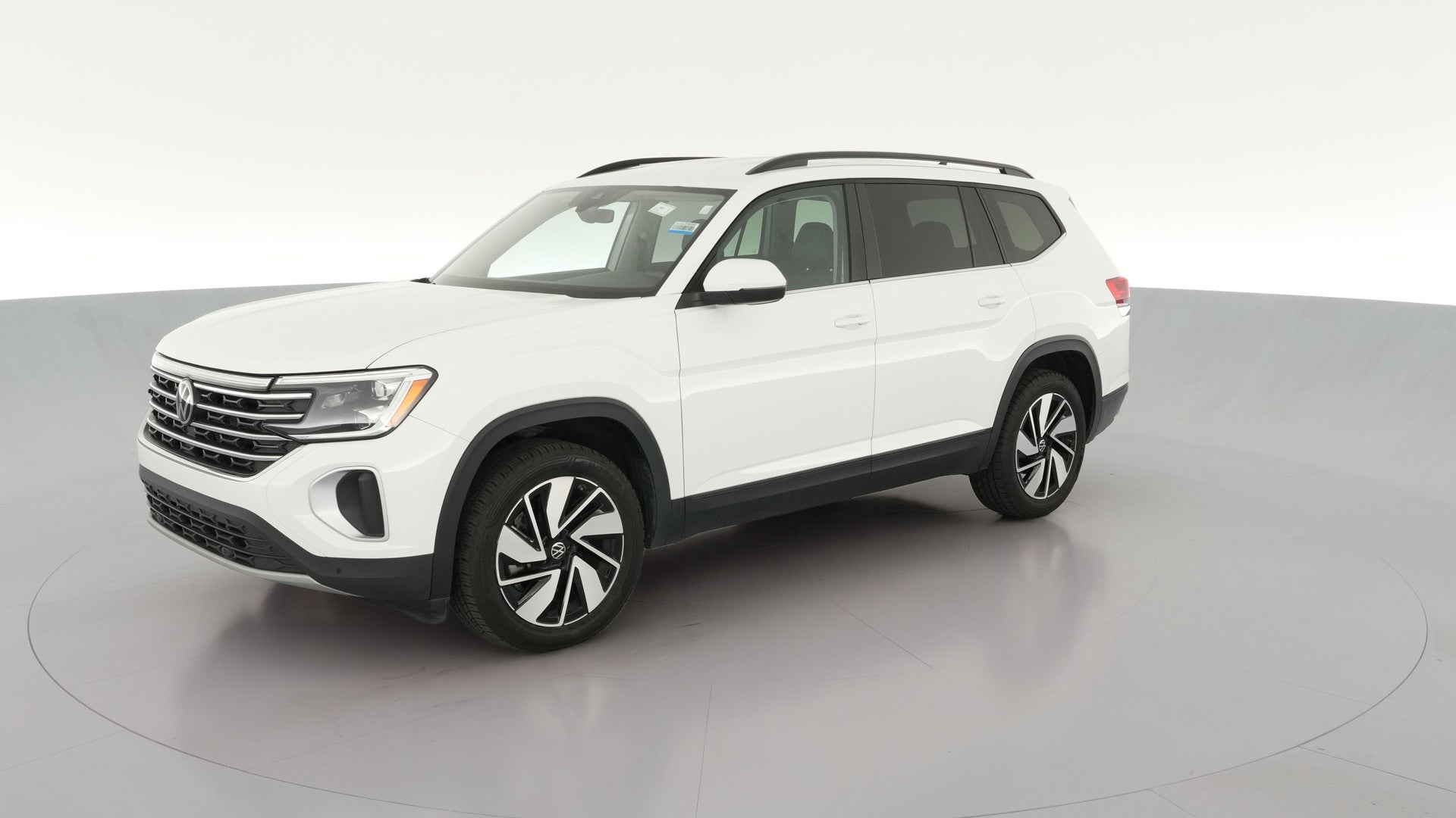 2025 Volkswagen Atlas vehicle photo