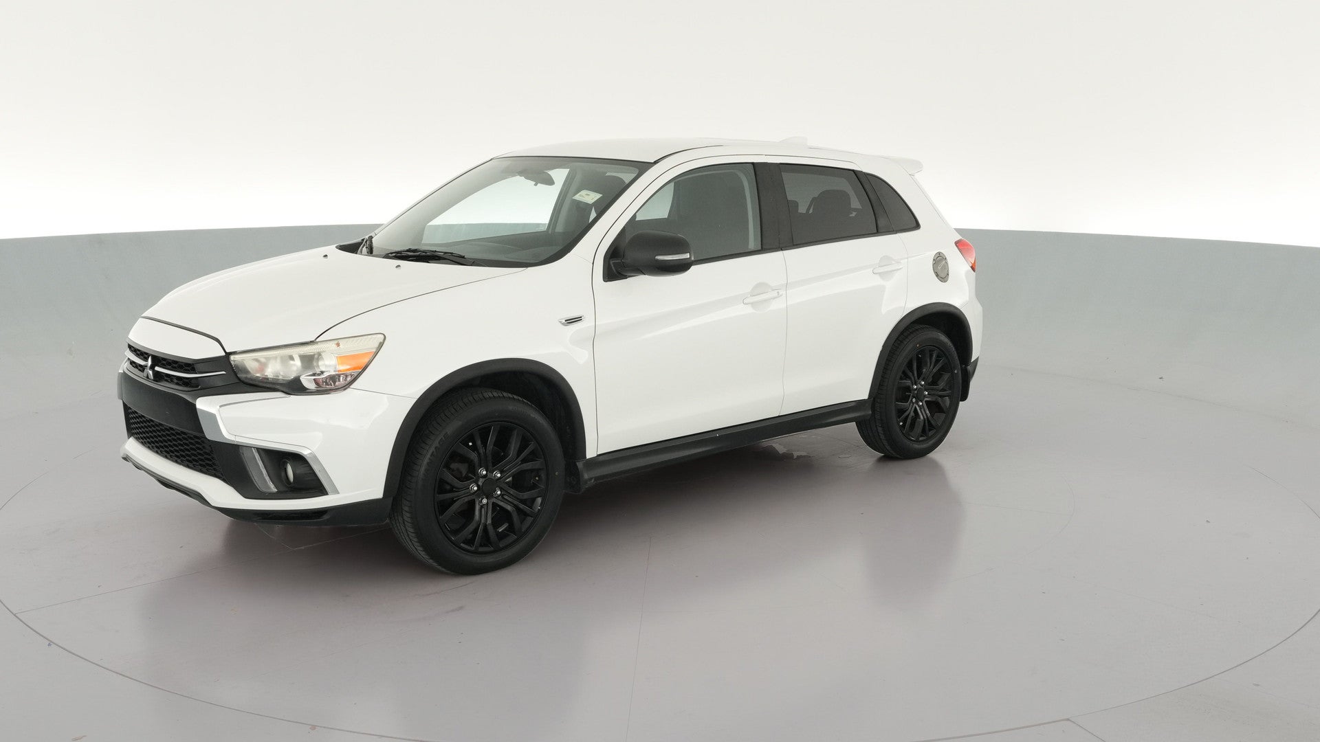 2018 Mitsubishi Outlander Sport vehicle photo