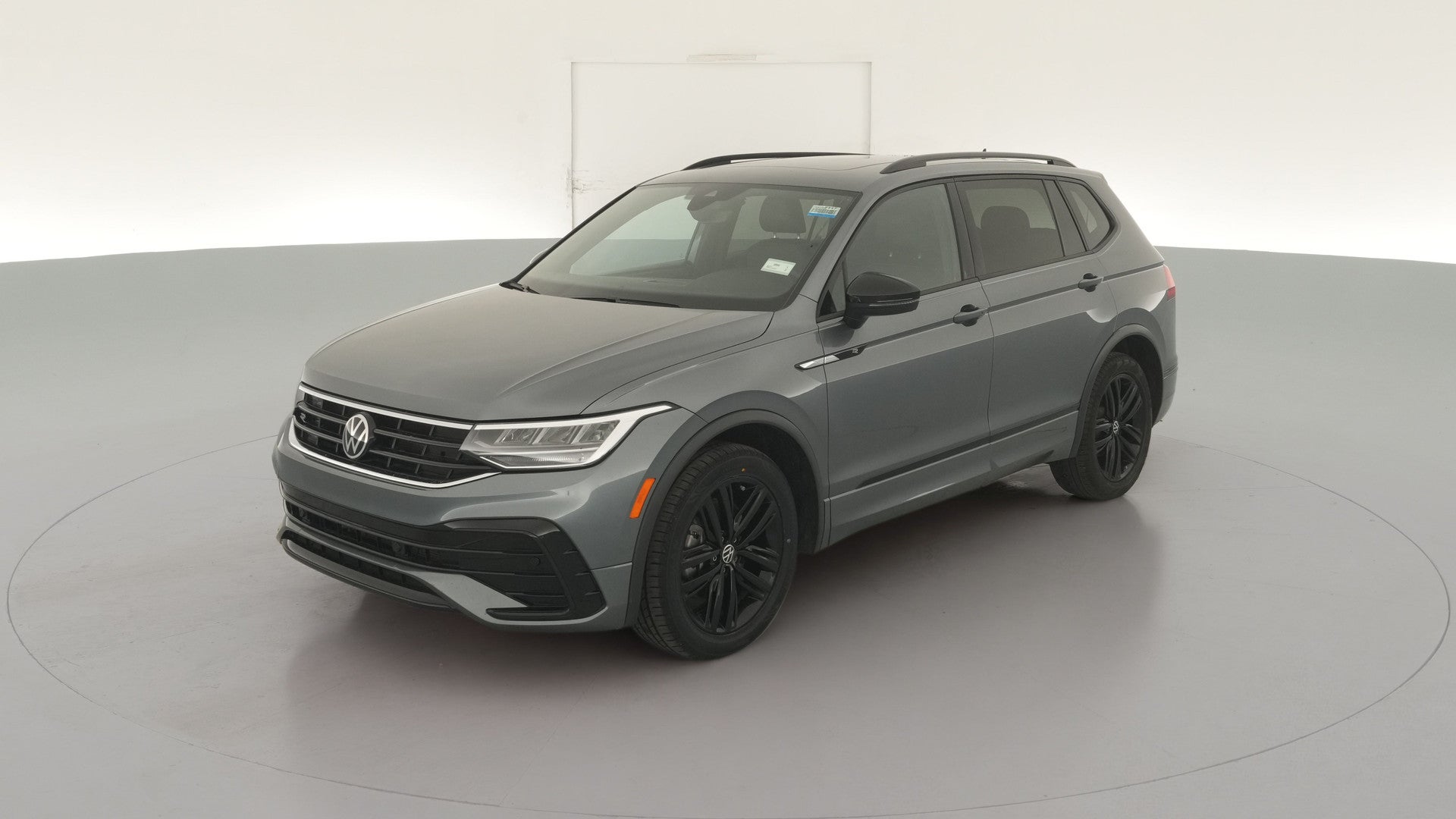 2022 Volkswagen Tiguan vehicle photo