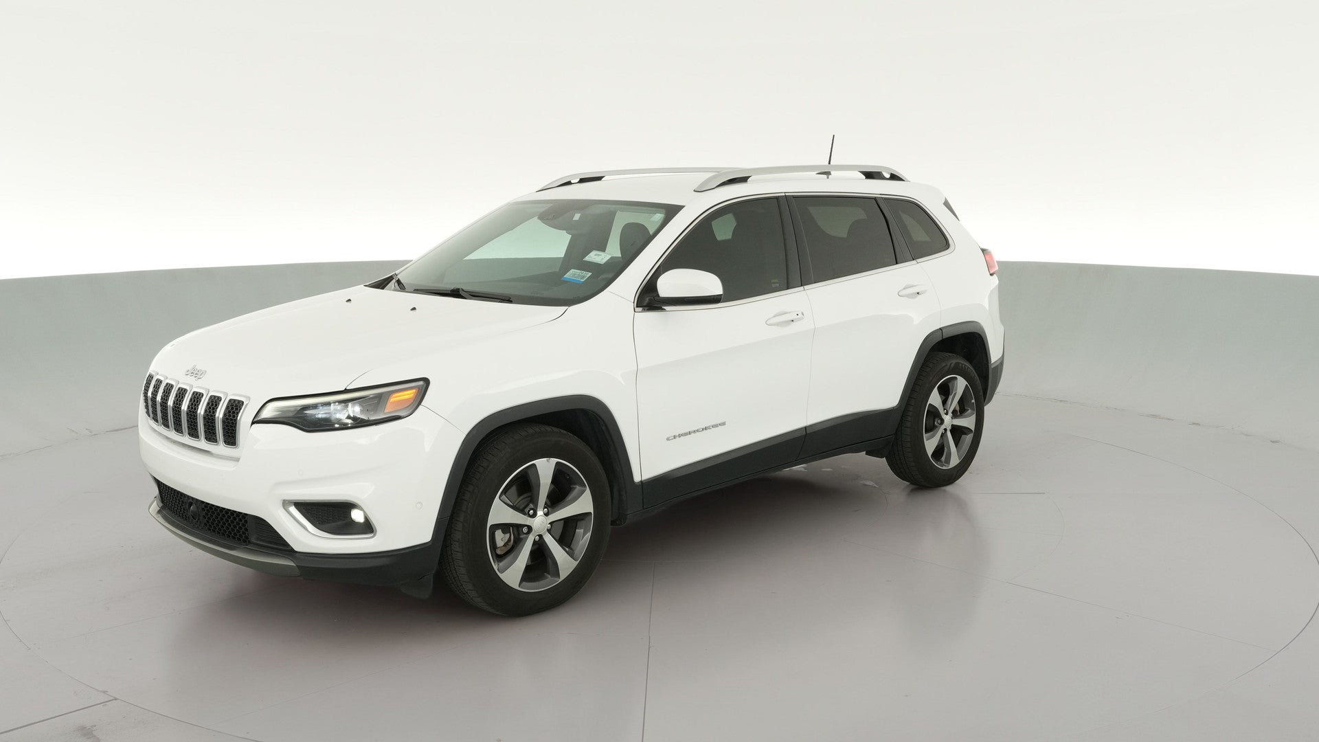 2019 Jeep Cherokee vehicle photo