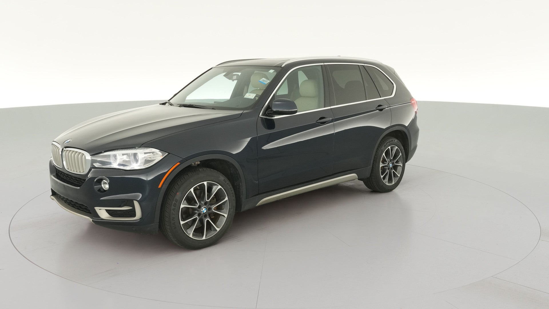 2018 BMW X5 vehicle photo