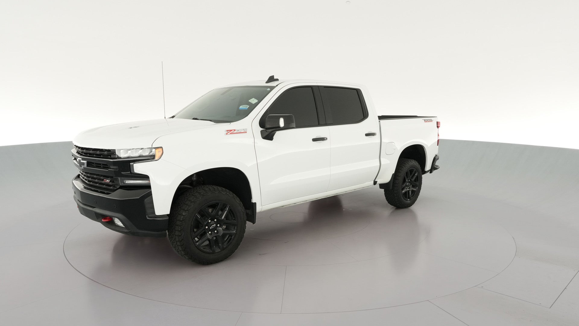 2021 Chevrolet Silverado 1500 Crew Cab vehicle photo