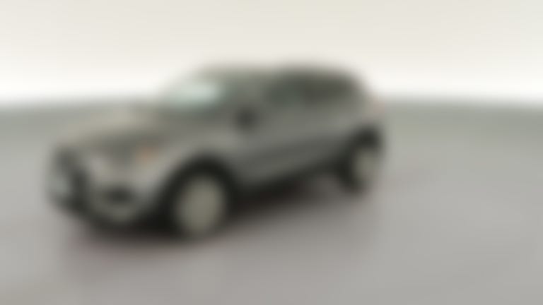 2022 Nissan Rogue Sport vehicle photo