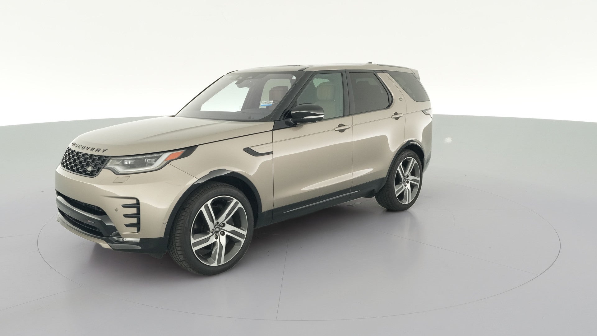 2023 Land Rover Discovery vehicle photo
