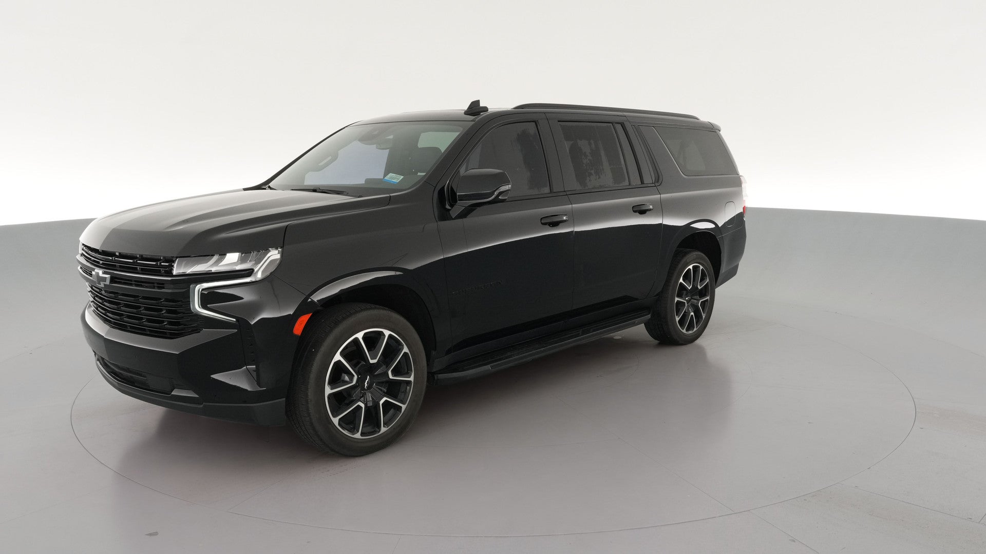2023 Chevrolet Suburban vehicle photo