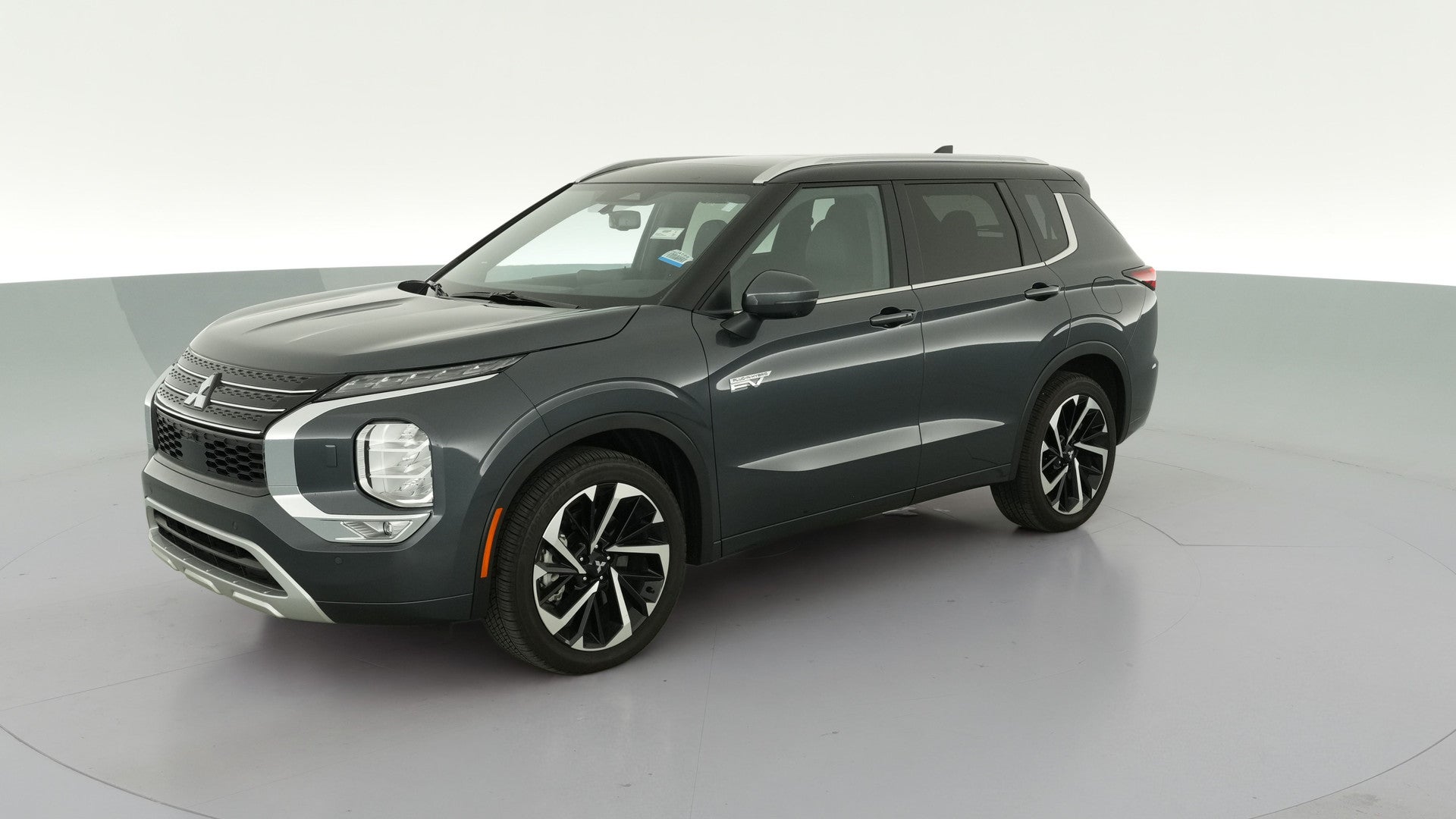 2025 Mitsubishi Outlander PHEV vehicle photo