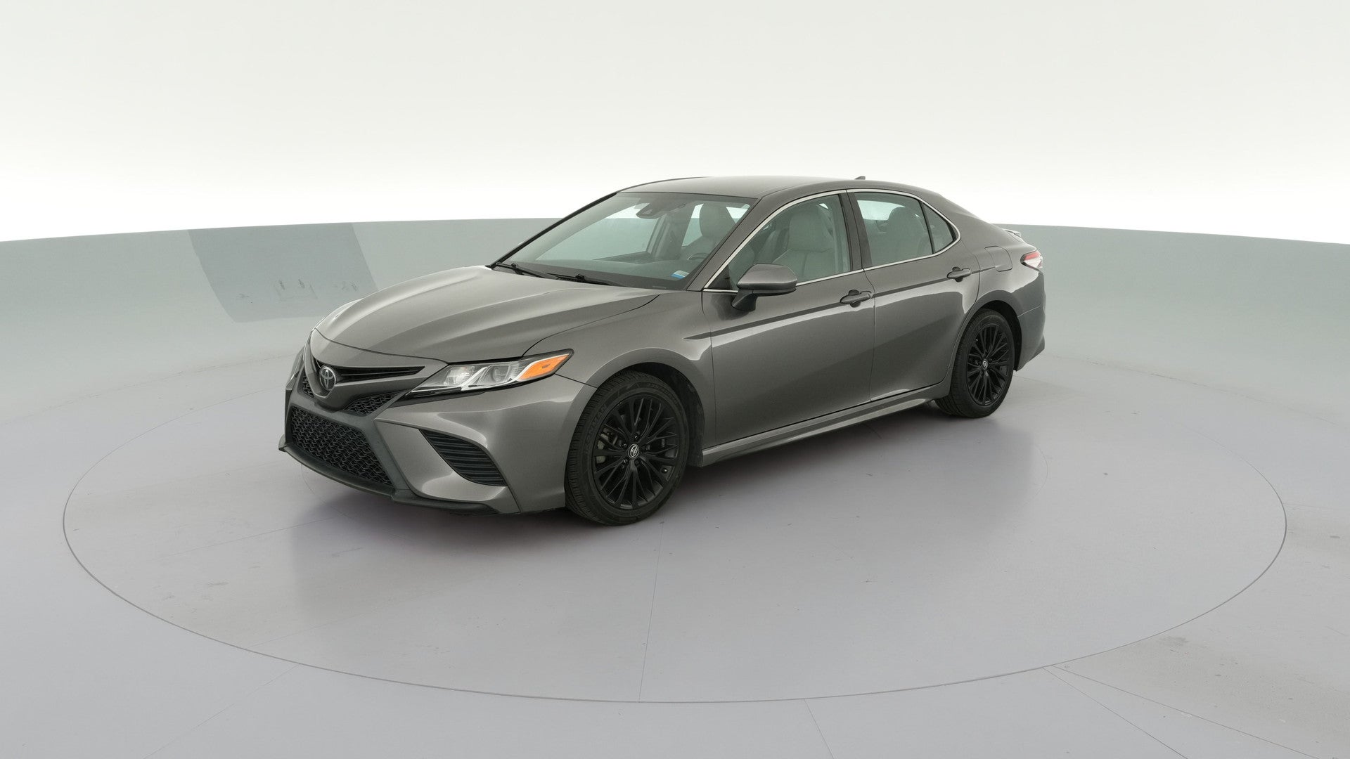 2019 Toyota Camry vehicle photo