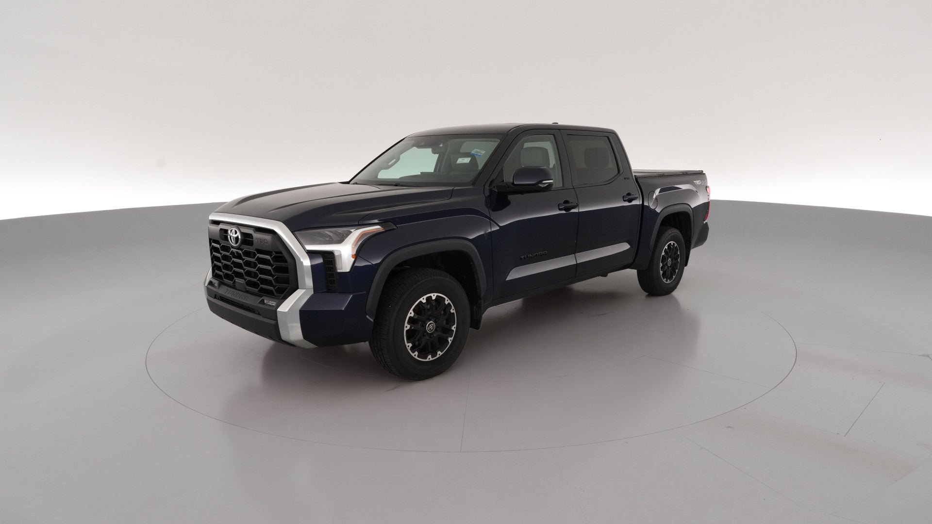 2022 Toyota Tundra CrewMax vehicle photo