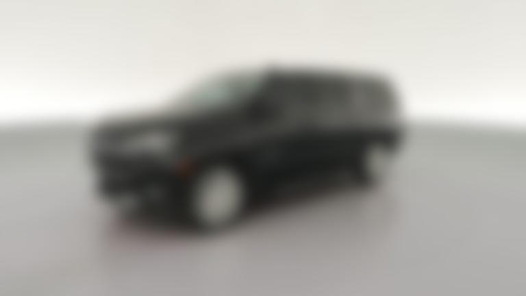 2023 Chevrolet Suburban vehicle photo