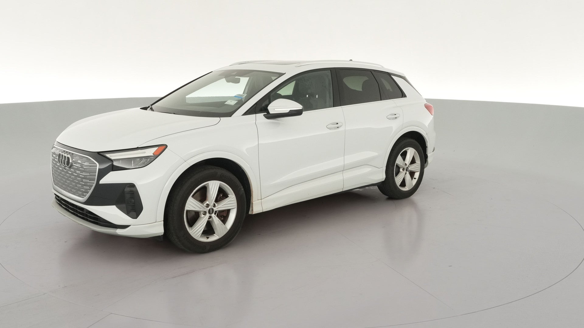 2022 Audi Q4 e-tron vehicle photo
