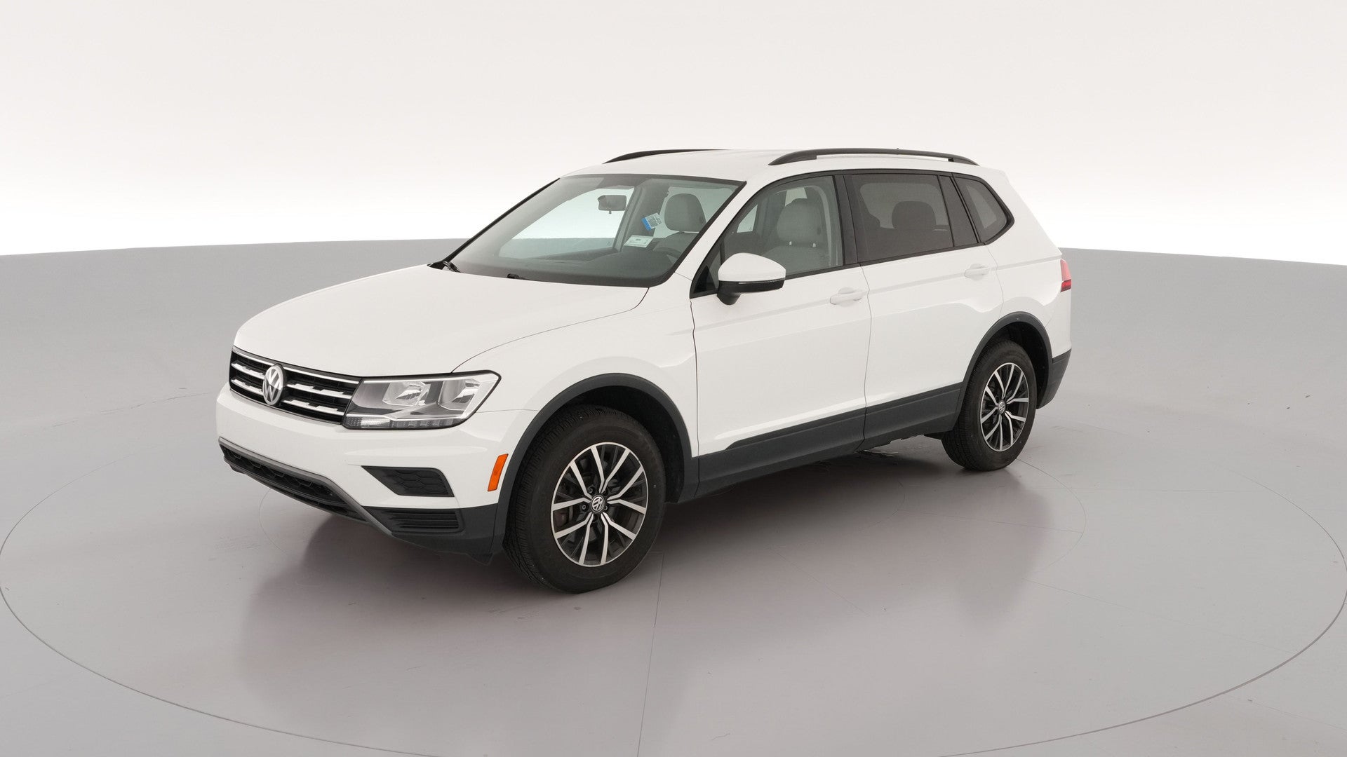 2021 Volkswagen Tiguan vehicle photo