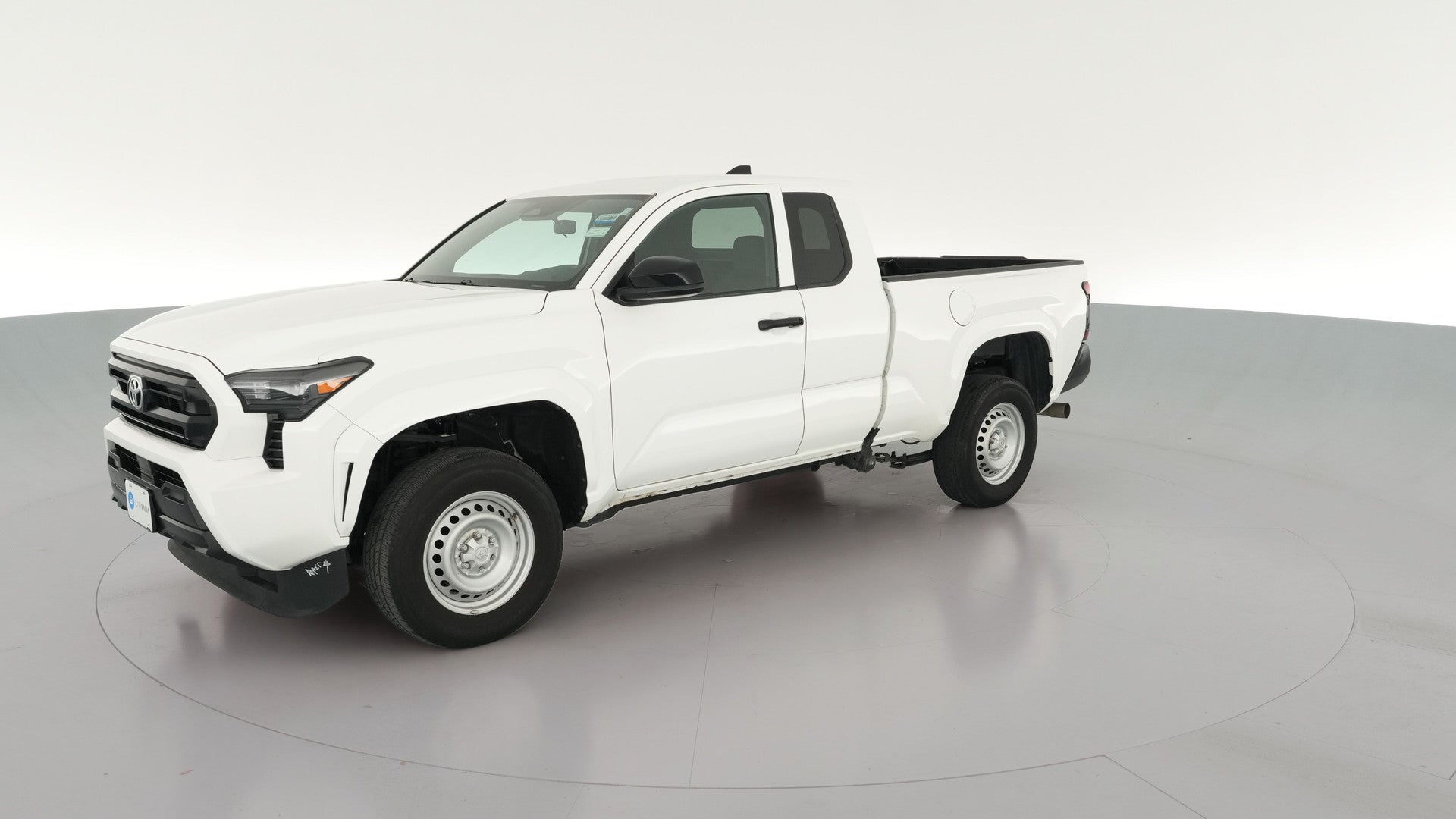 2024 Toyota Tacoma XtraCab vehicle photo