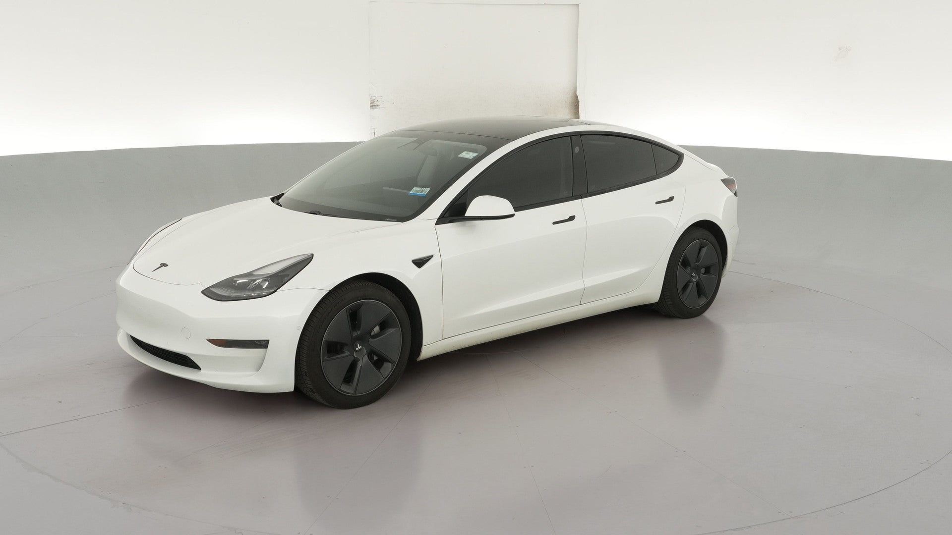 2021 Tesla Model 3 vehicle photo