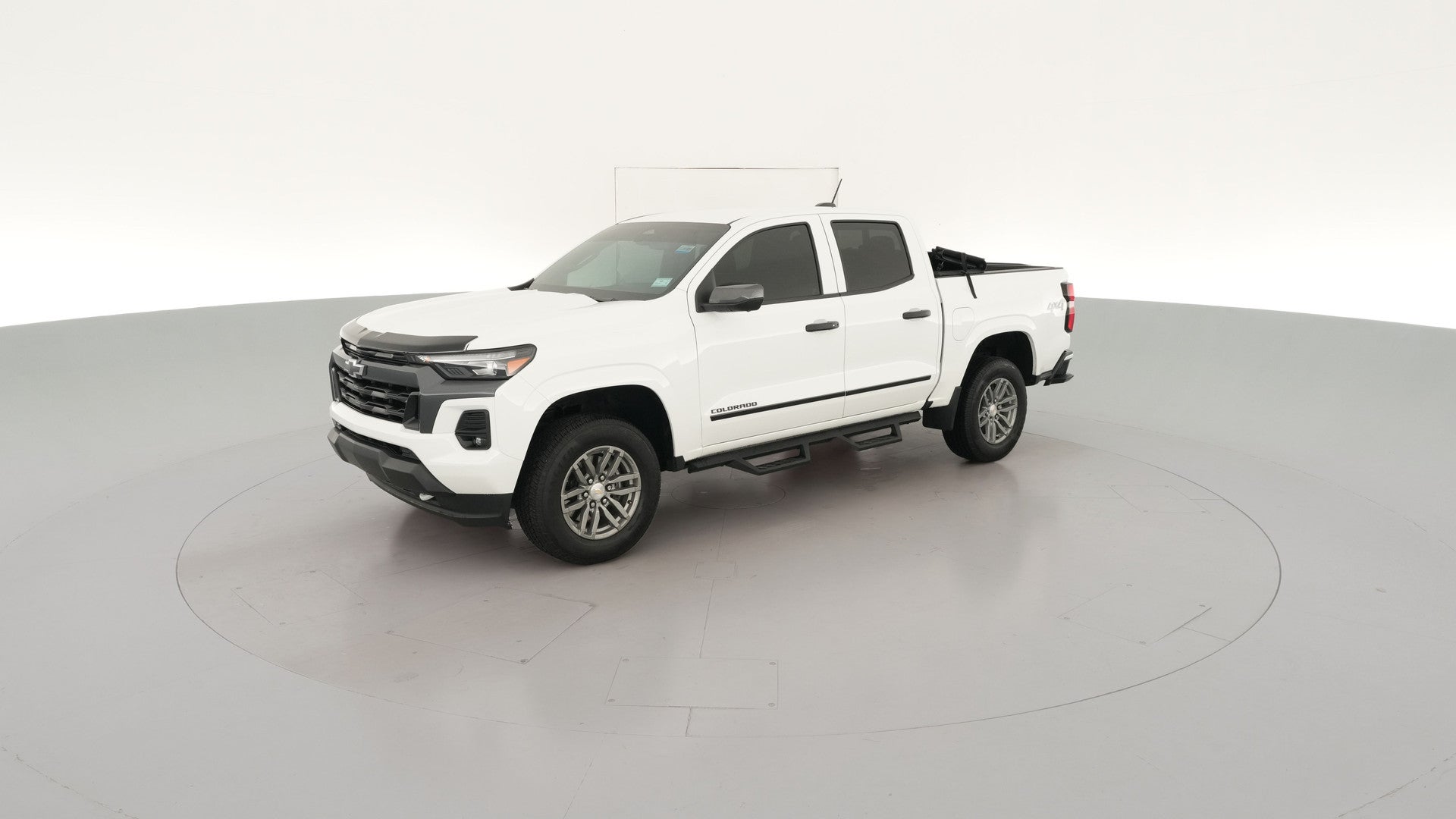 2025 Chevrolet Colorado Crew Cab vehicle photo