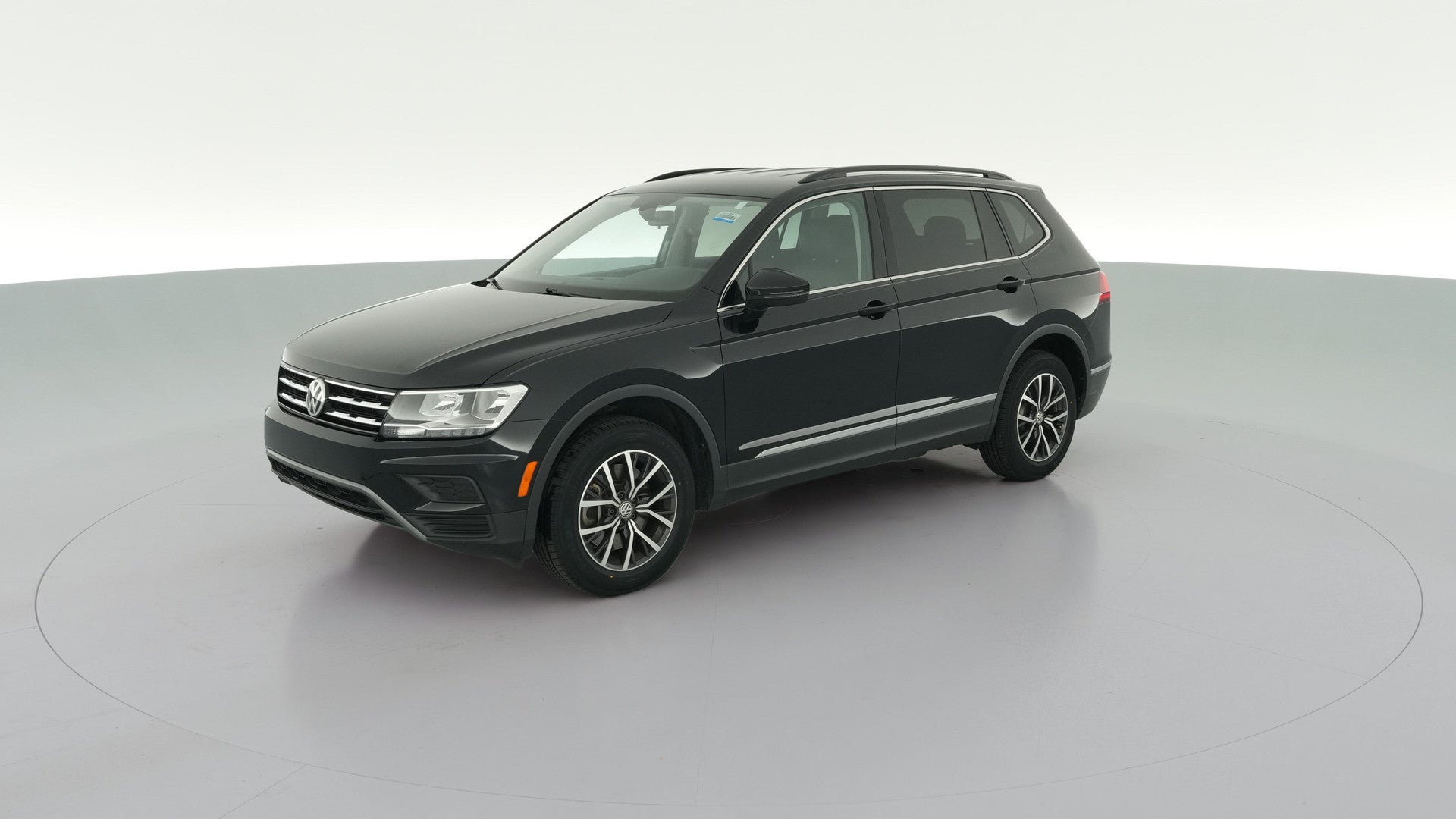 2020 Volkswagen Tiguan vehicle photo