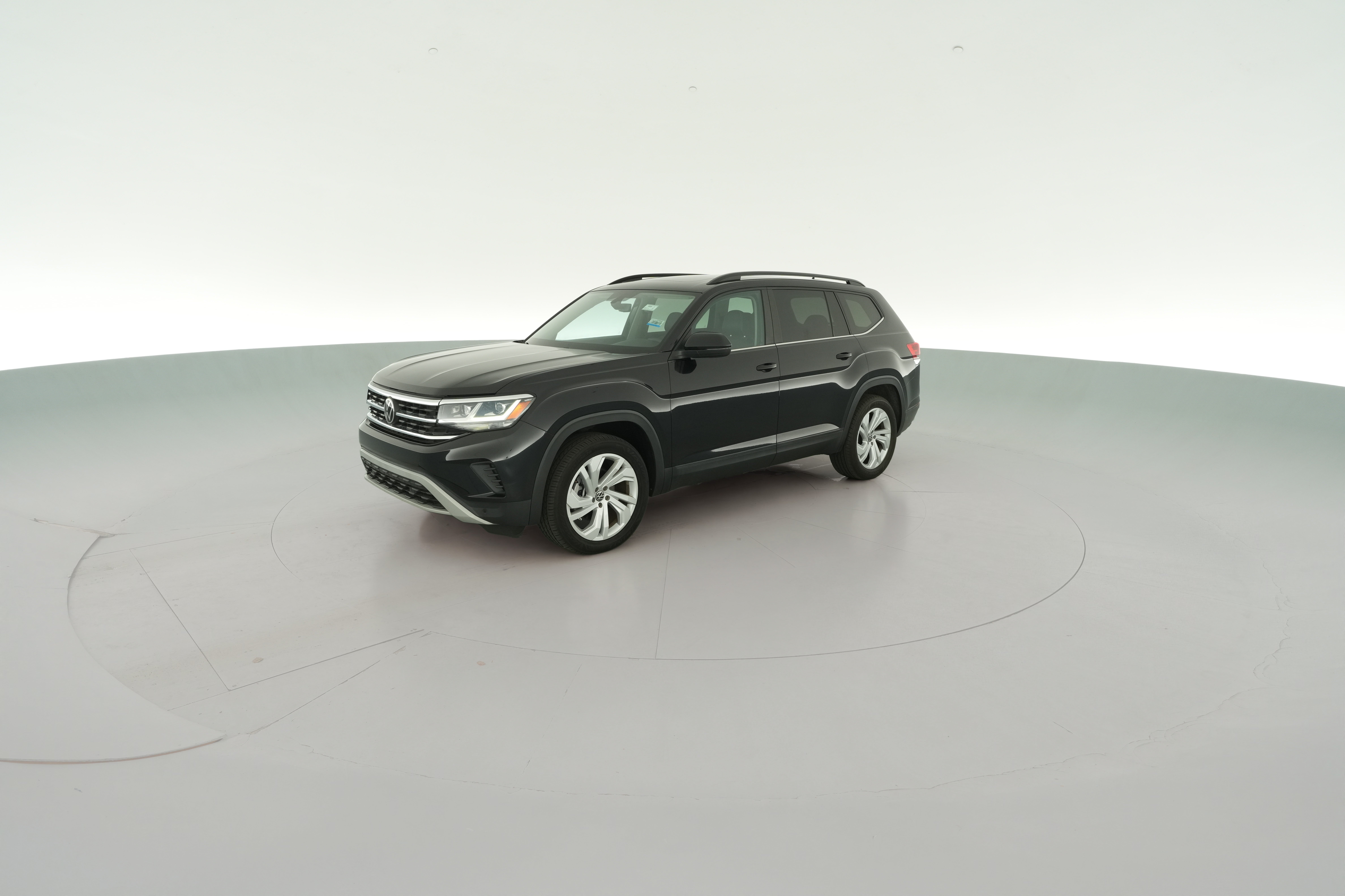 2023 Volkswagen Atlas SE w/Tech - Photo 30