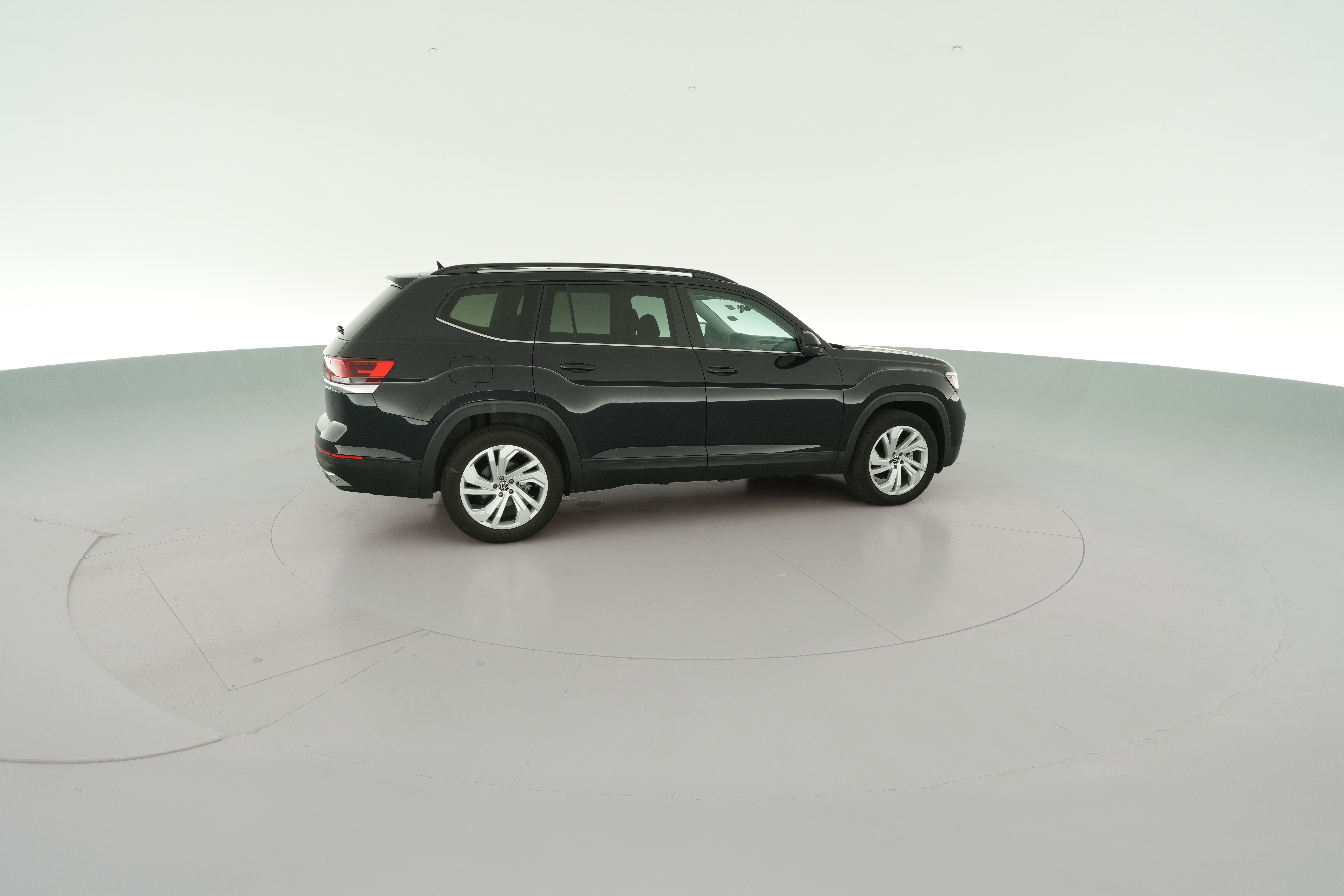 2023 Volkswagen Atlas SE w/Tech - Photo 39
