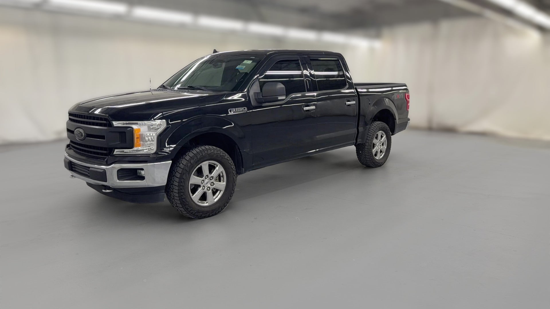 2019 Ford F150 SuperCrew Cab vehicle photo