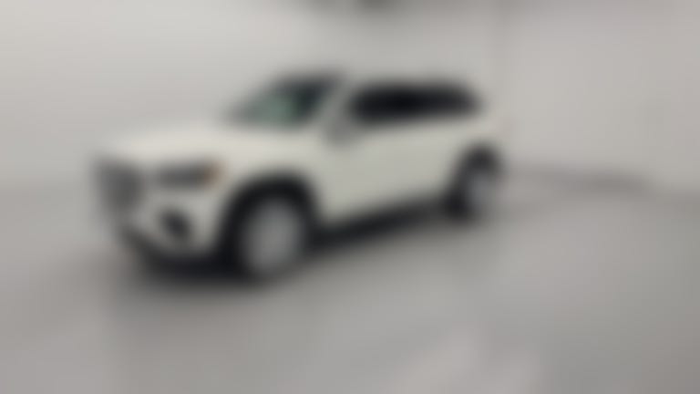 2024 Mercedes-Benz GLS vehicle photo