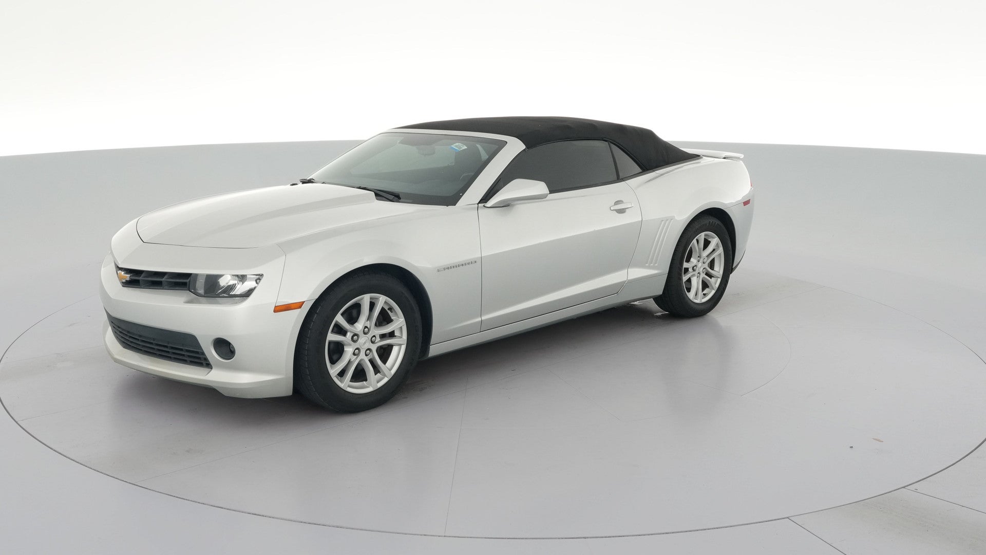 2015 Chevrolet Camaro vehicle photo