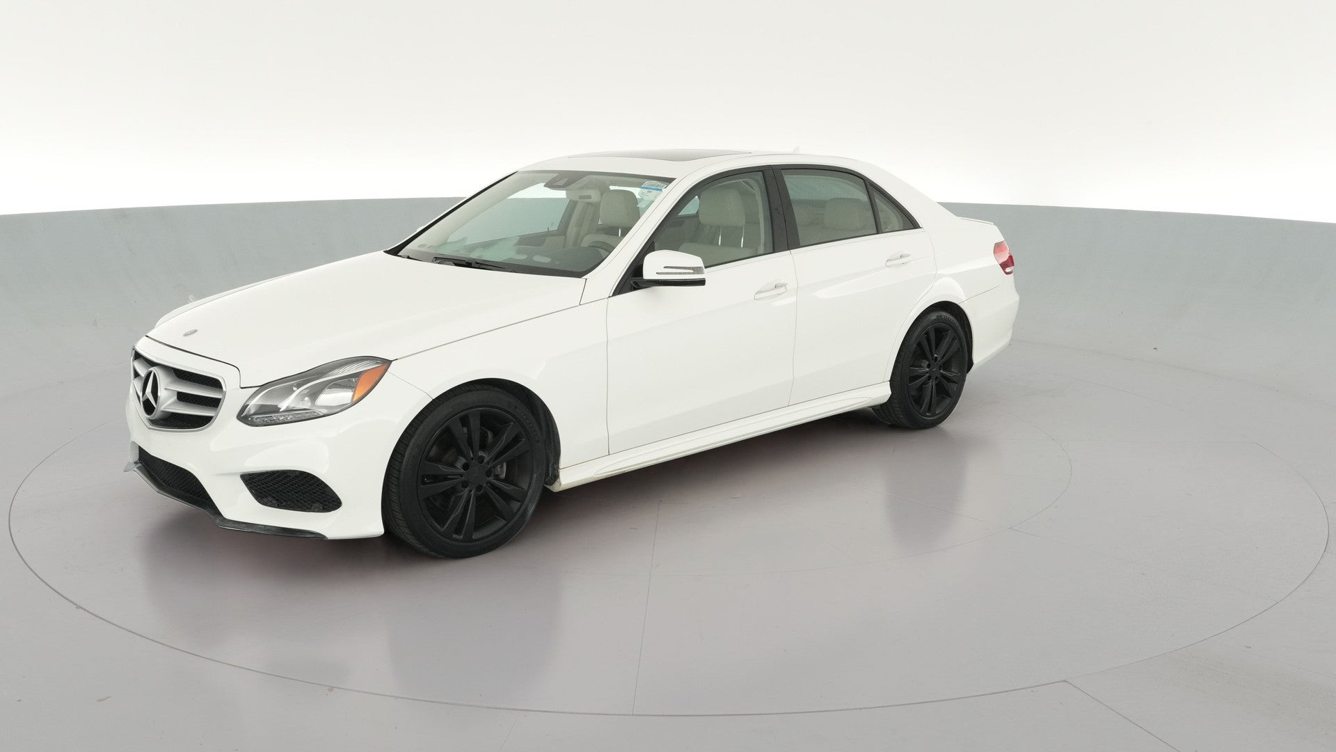 2016 Mercedes-Benz E-Class vehicle photo