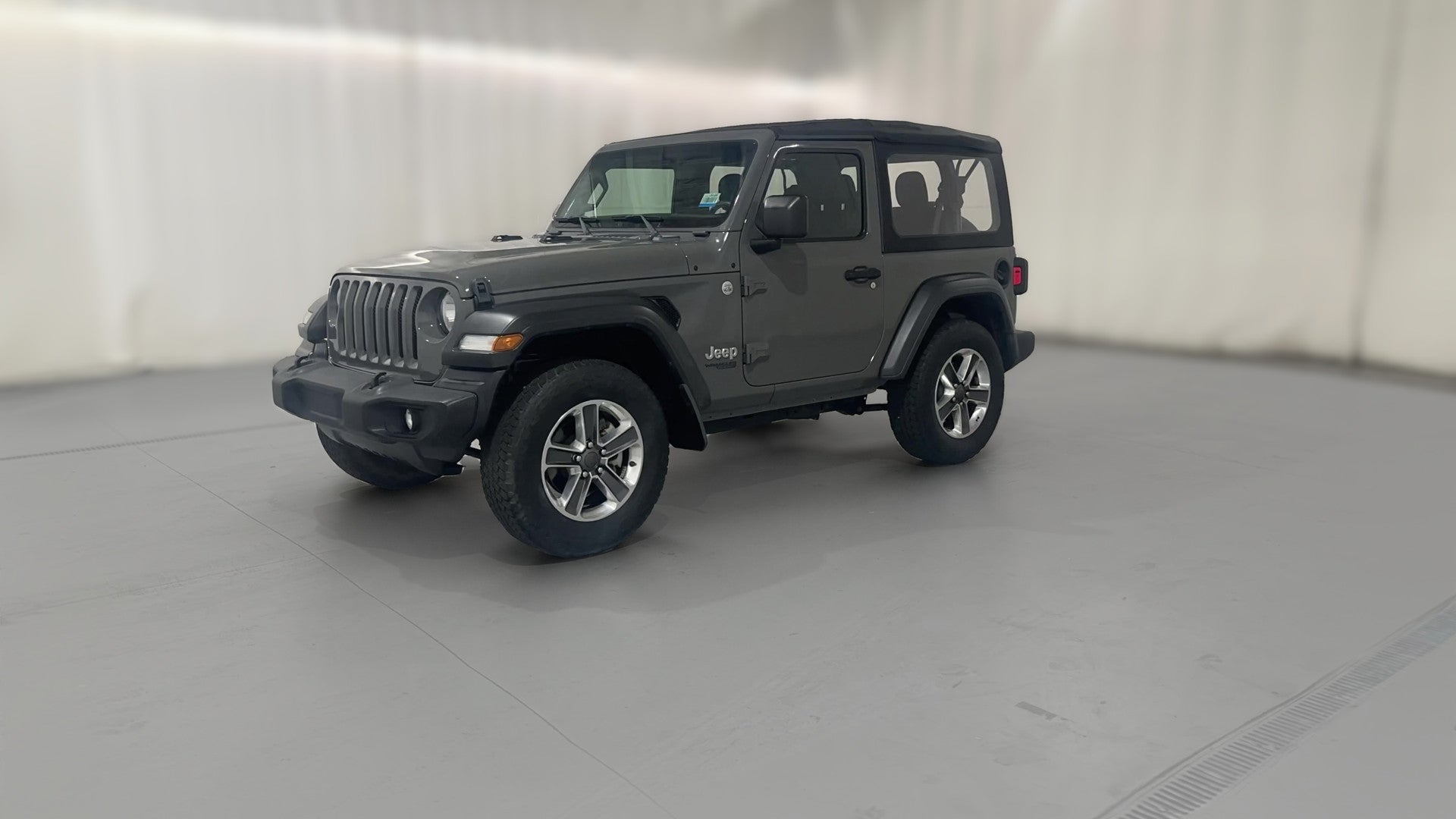 2020 Jeep Wrangler vehicle photo