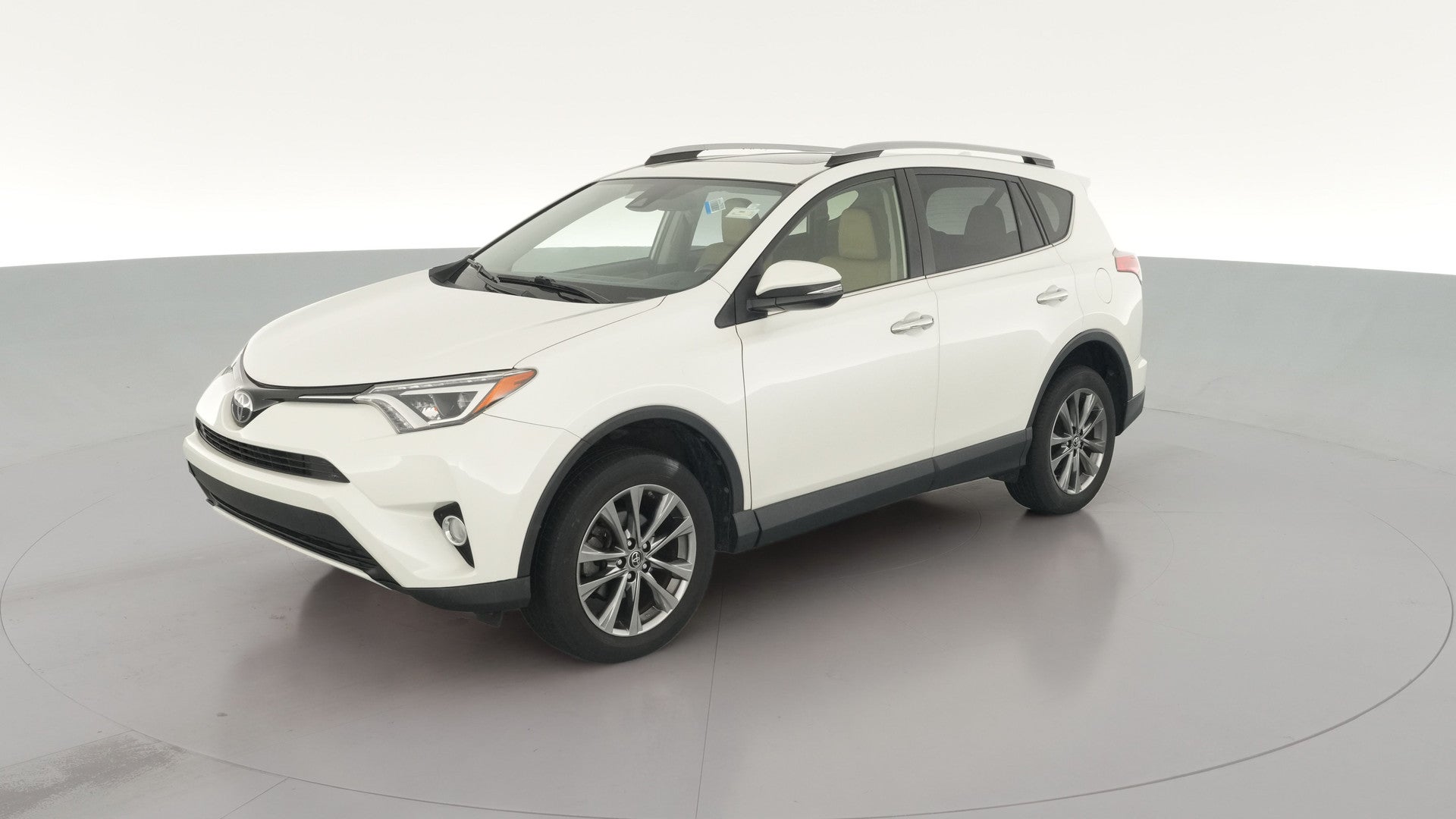 2018 Toyota RAV4 vehicle photo