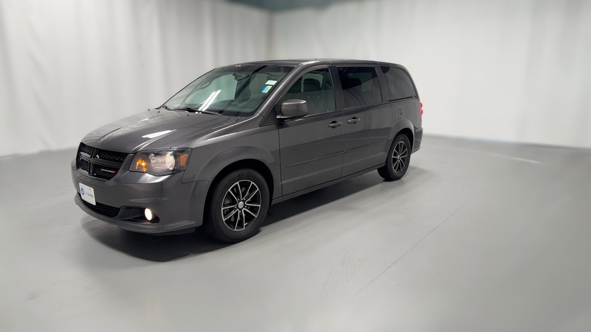 2017 Dodge Grand Caravan Passenger vehicle photo