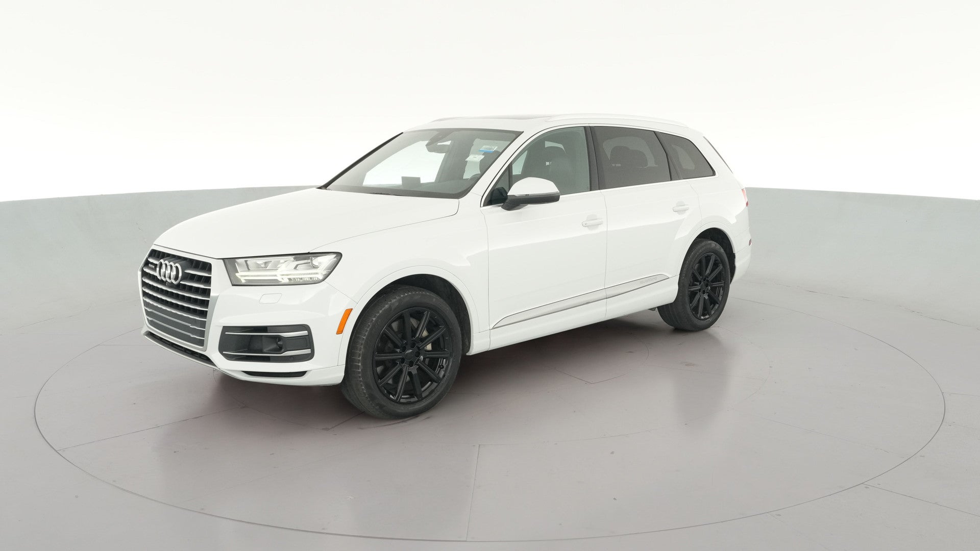2017 Audi Q7 vehicle photo