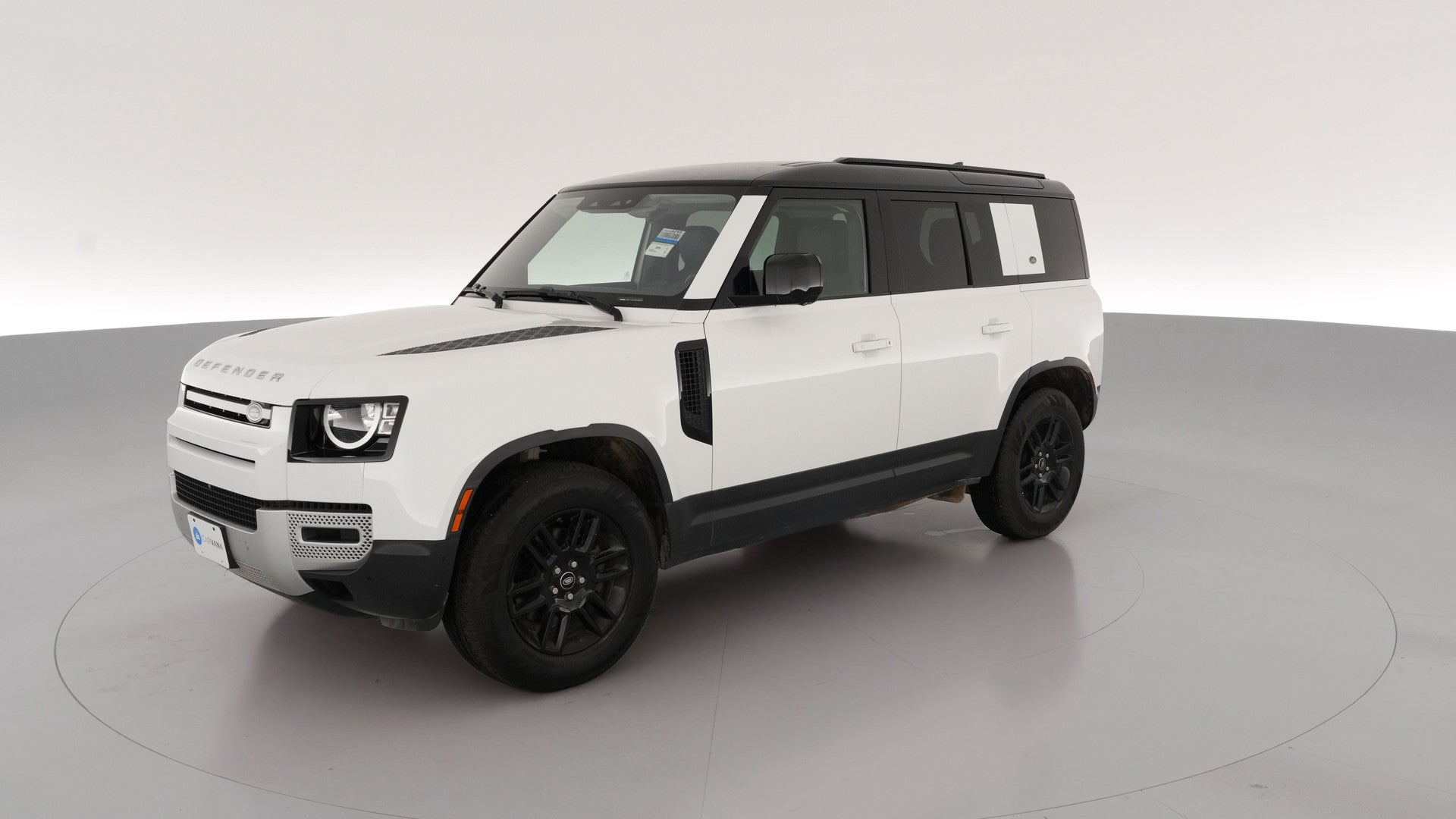 2021 Land Rover Defender 110 vehicle photo