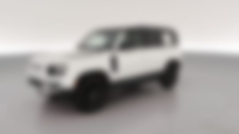 2021 Land Rover Defender 110 vehicle photo