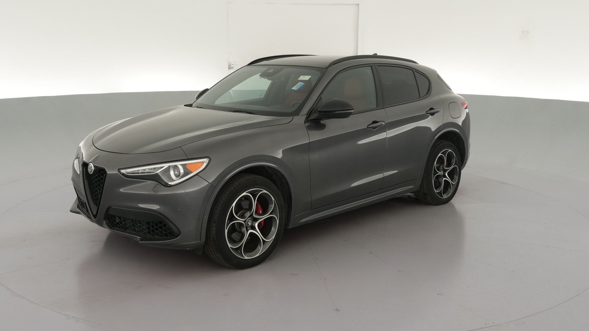 2023 Alfa Romeo Stelvio vehicle photo