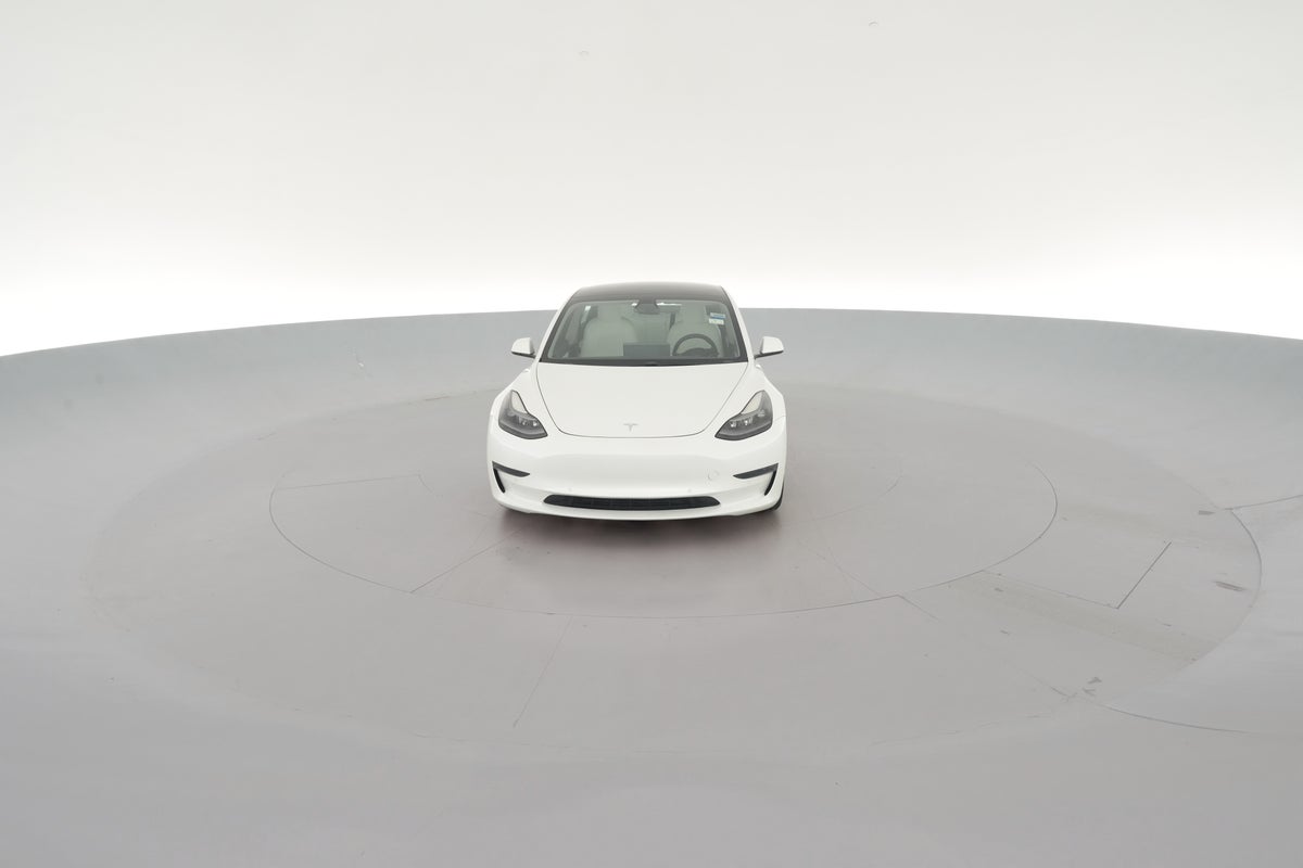 2021 Tesla Model 3 Standard Range Plus in Pearl White — 360° view 1