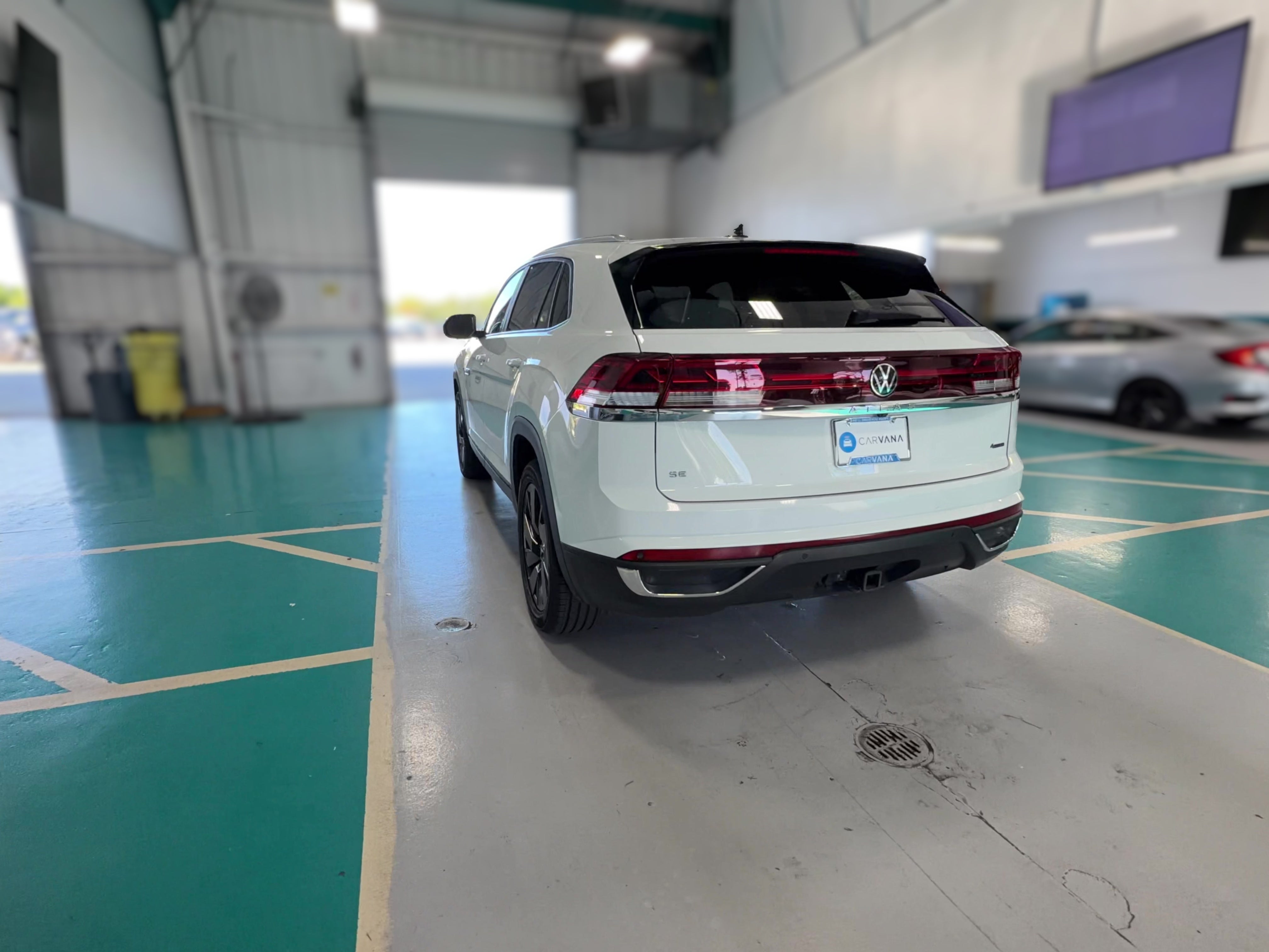 2025 Volkswagen Atlas Cross Sport SE w/Tech - Photo 26