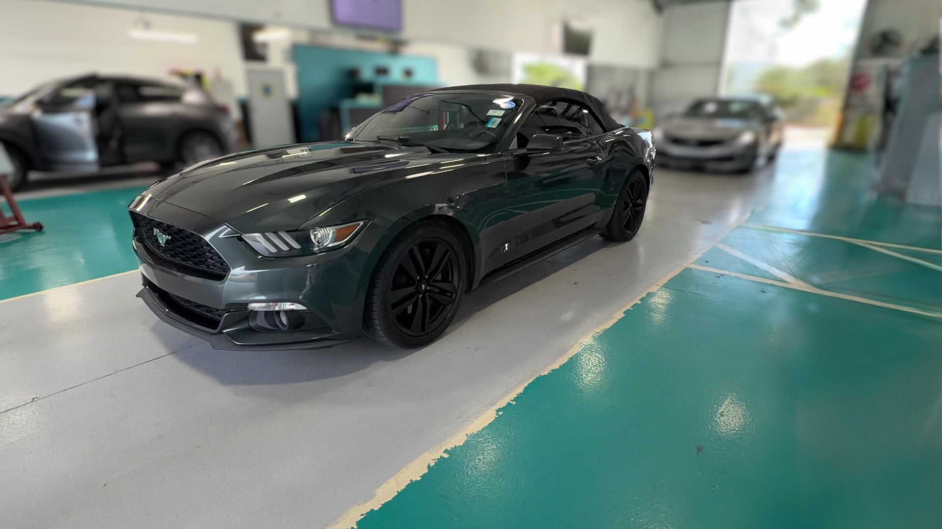 2015 Ford Mustang vehicle photo