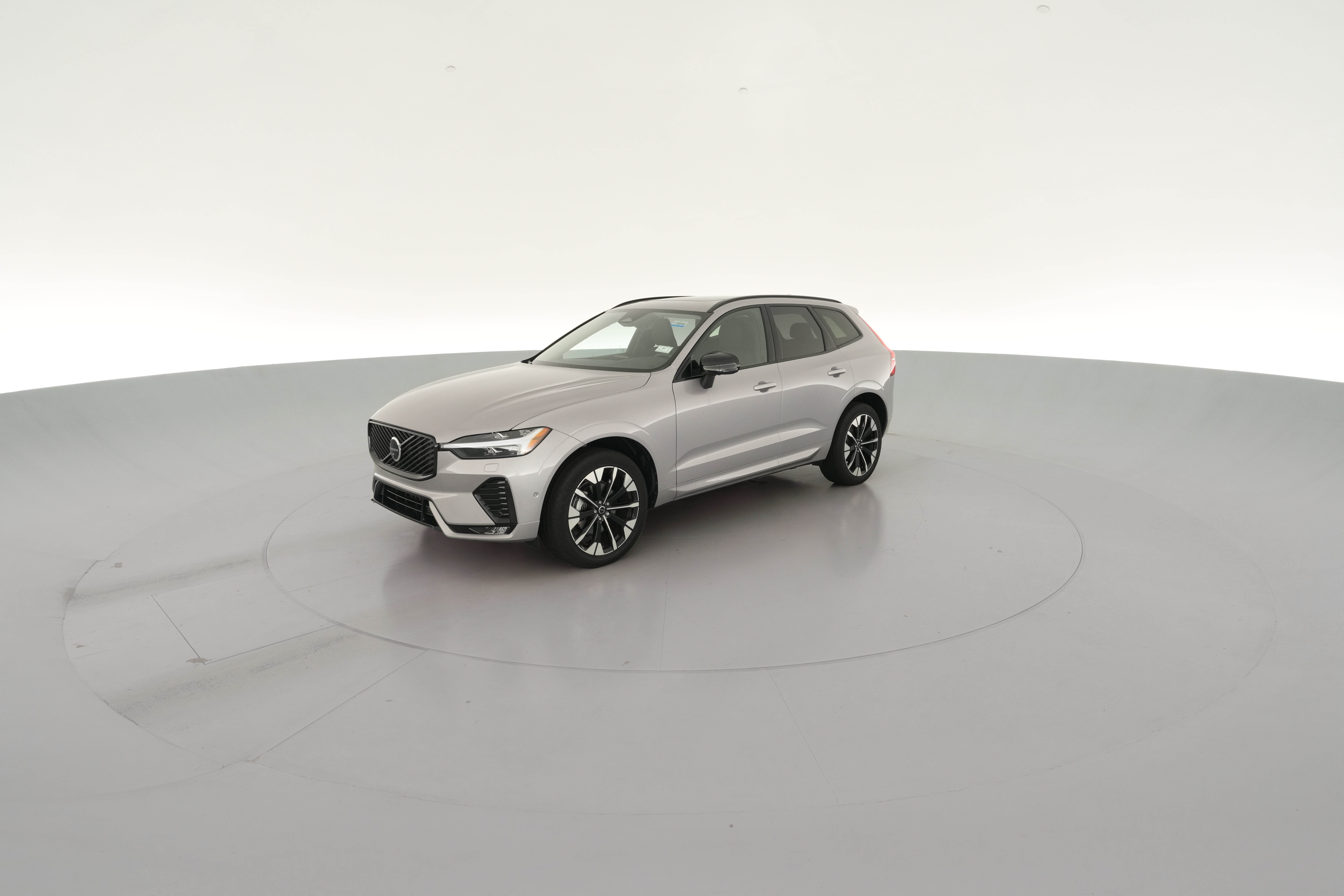 2026 Volvo XC60 Plus - Photo 30